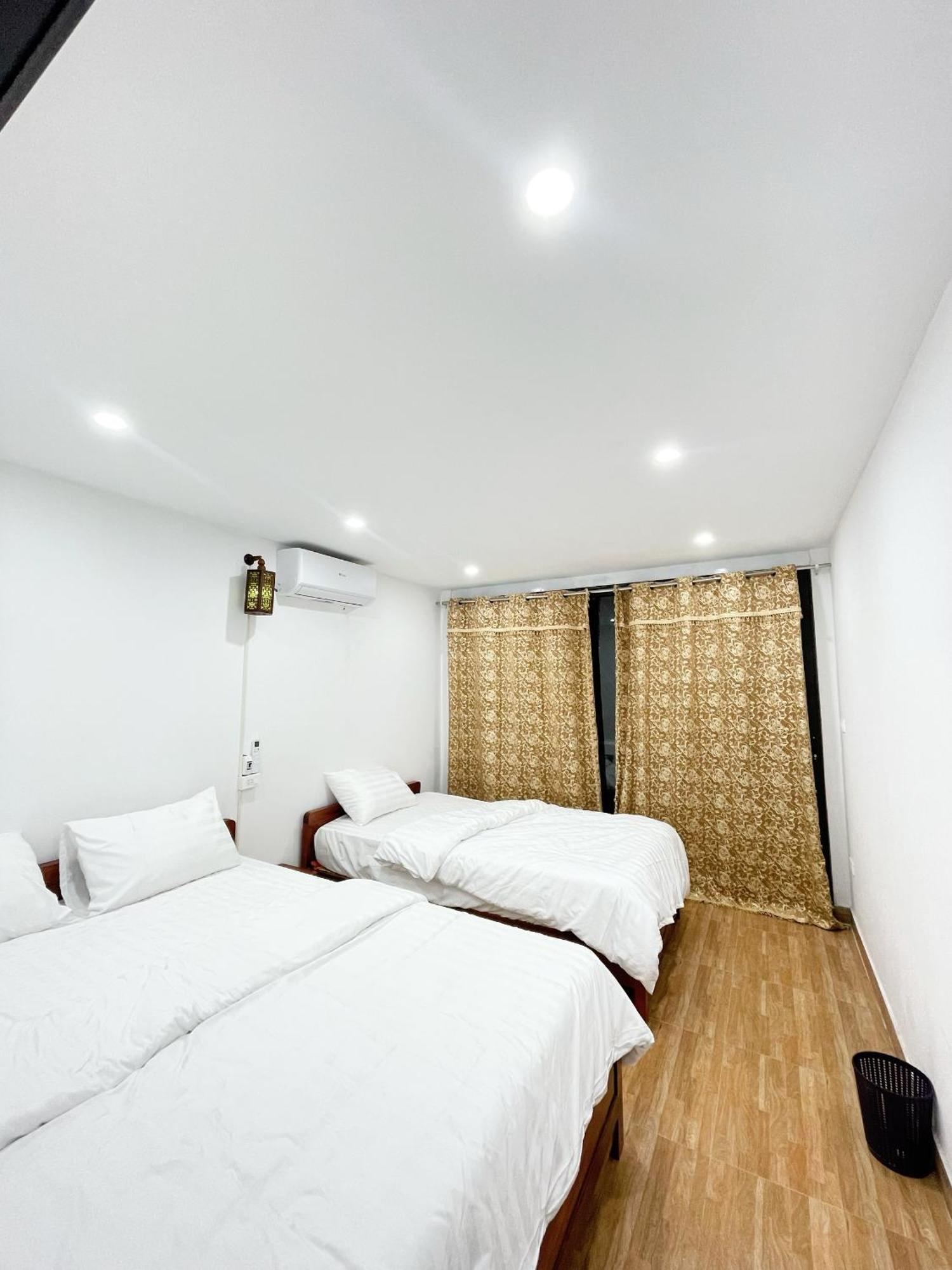 Agarwood Hostel Hanoi Exterior photo