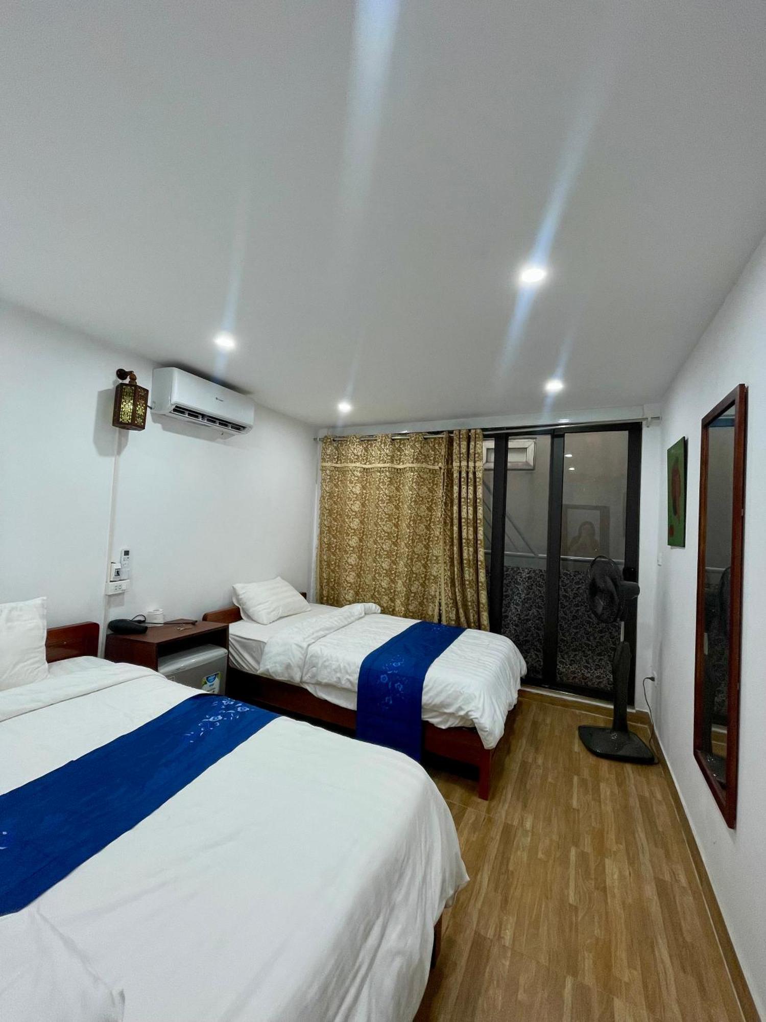 Agarwood Hostel Hanoi Exterior photo